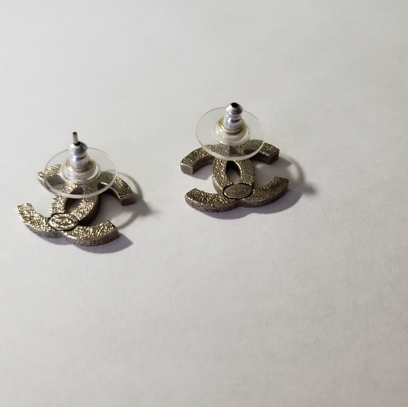 Chanel  earrings - Picture 7 of 9